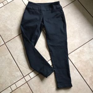 Style Co. petite curvy Jegging